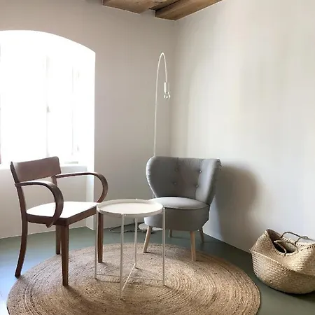 아파트 Gemuetliche Im Herzen Von *